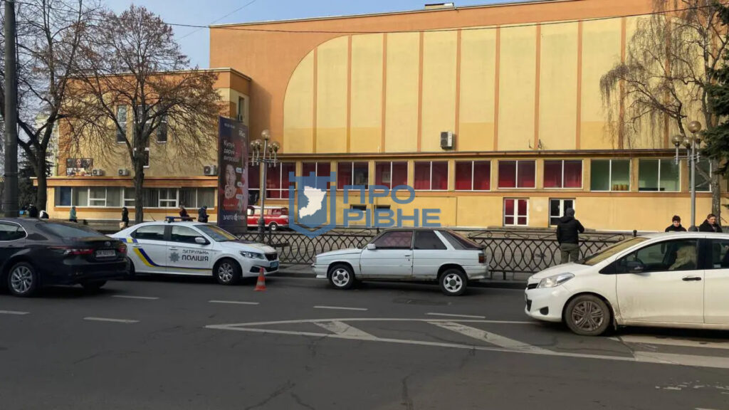 1 У центрі Рівного збили дитину на пішохідному переході (ФОТО)