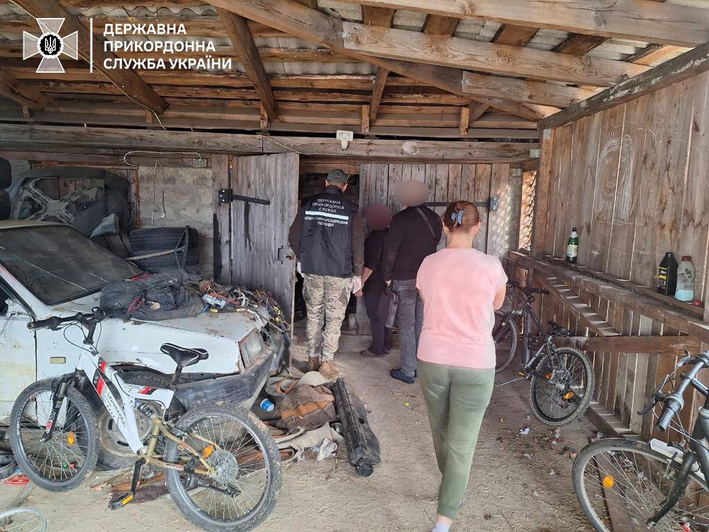 1 На Рівненщині накрили псевдоводіїв, які втікали за кордон