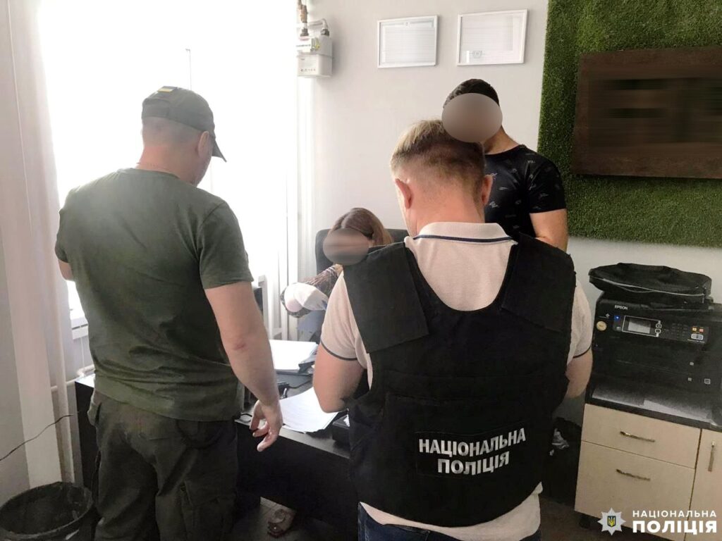 1 На Рівненщині накрили псевдоводіїв, які втікали за кордон