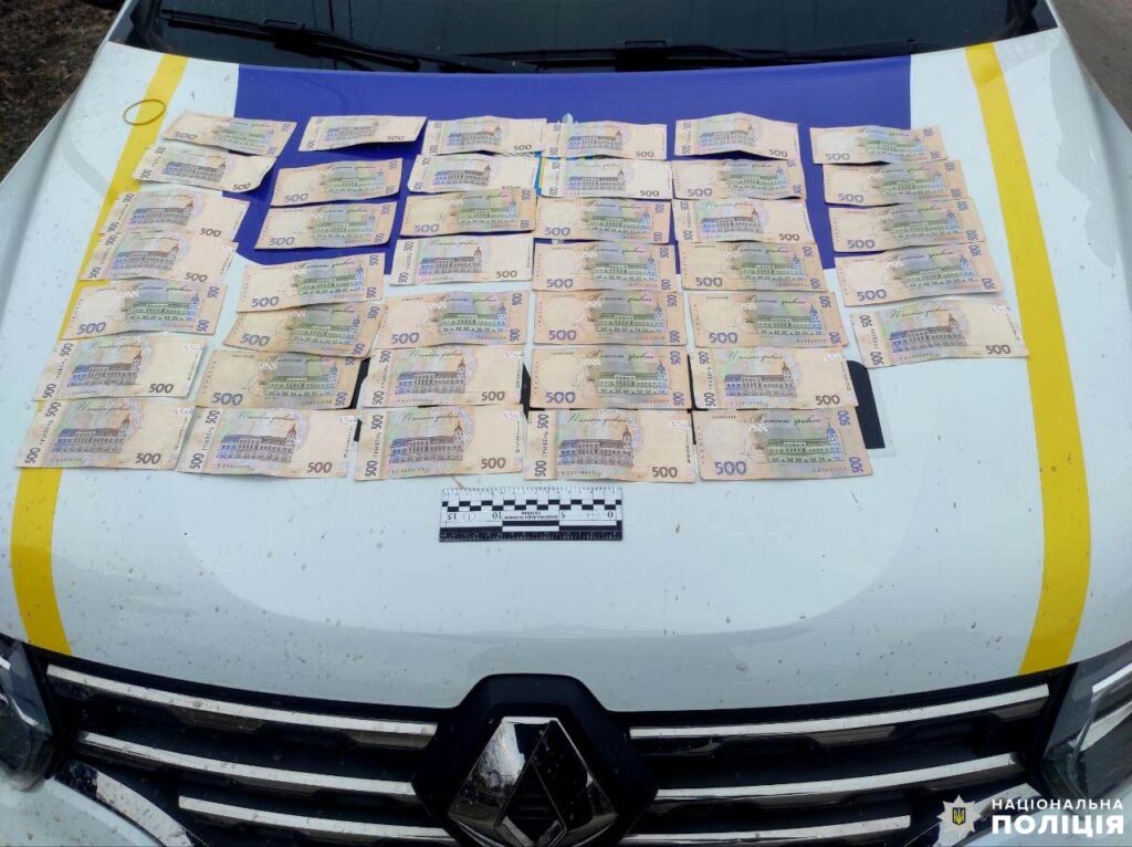 1 П'яний водій пропонував рівненським поліцейським 20 тисяч “відступного”