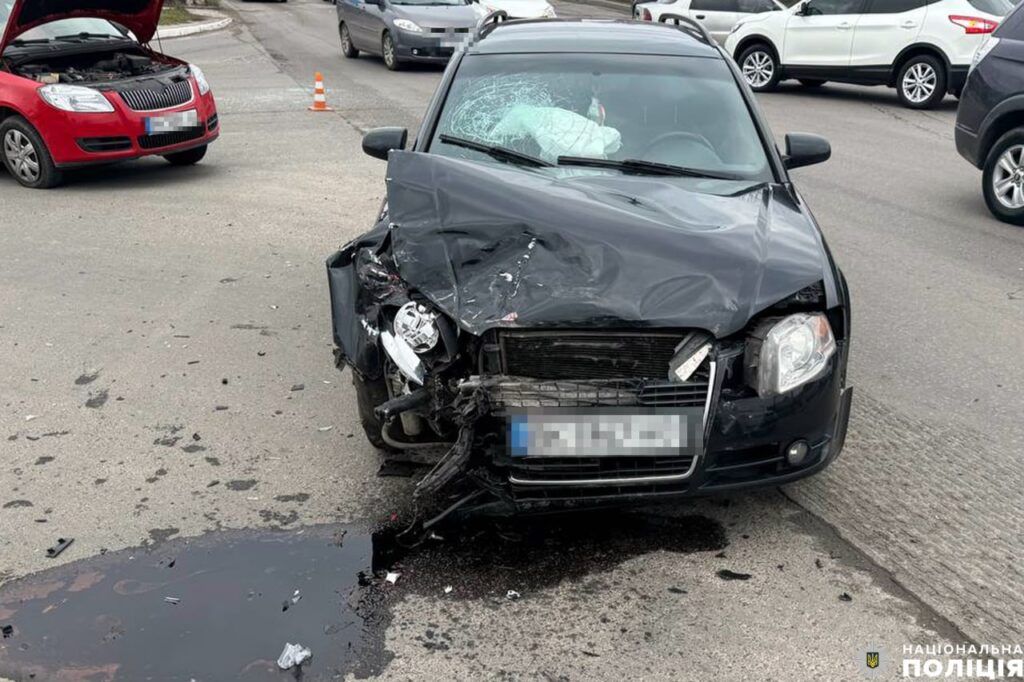 1 У Рівному троє постраждалих внаслідок ДТП (ФОТО)
