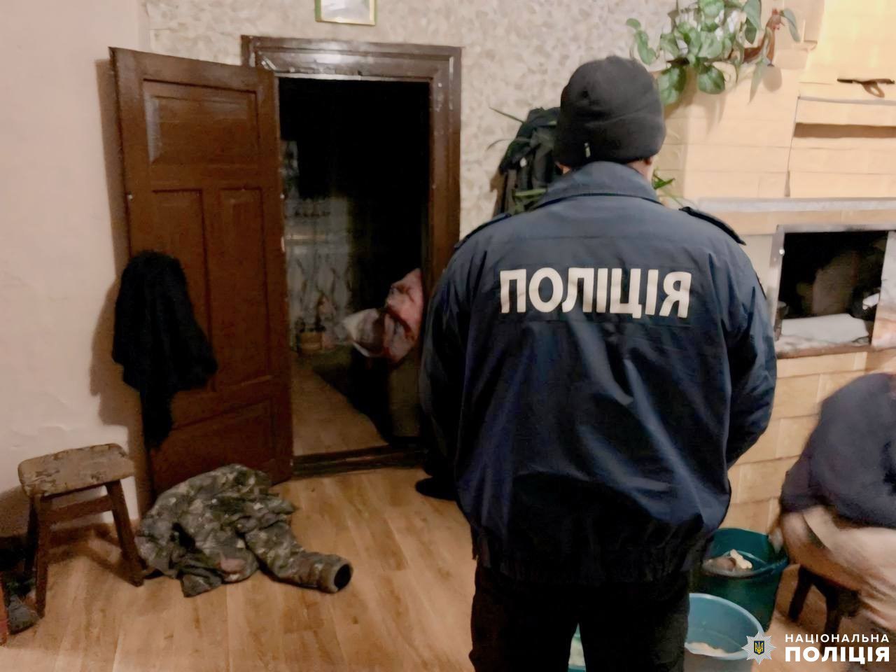 Житель Рівненщини прийшов у лікарню з ножовим пораненням, подумавши, що просто зламав ребра 0000
