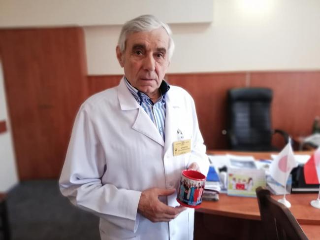 Пенсіонер-мільйонер: головний лікар Рівненської ЦМЛ подав декларацію 0000