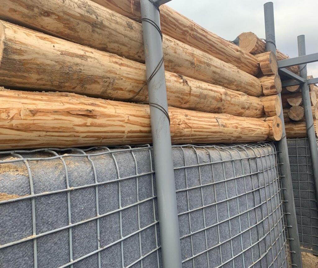 1 Голова Рівненської ОВА показав, як освоюють мільярд гривень від уряду