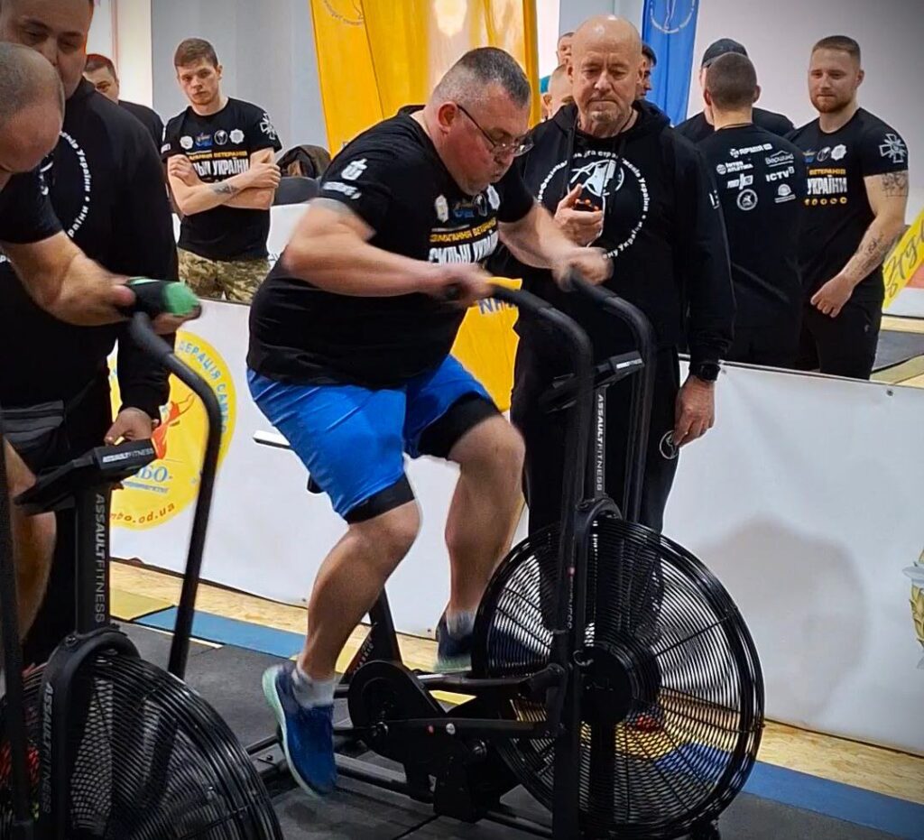 1 Рівненські ветерани повертаються з нагородами зі змагань в Одесі