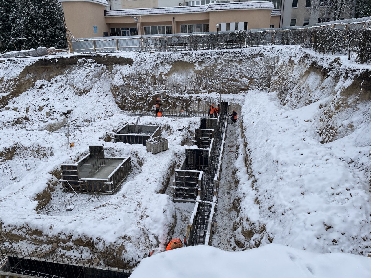 1 Будівництво на понад мільярд: як на Рівненщині зводять реабілітаційний корпус для ветеранів