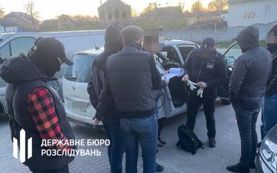 Сина рівненського судді затримали працівники ДБР