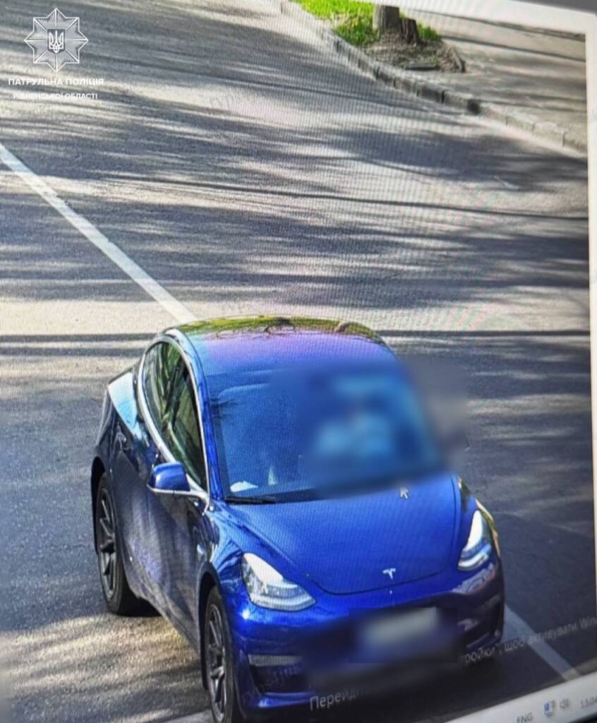 1 У Рівному водій Tesla їхав по зустрічній і отримав протокол (ВІДЕО)