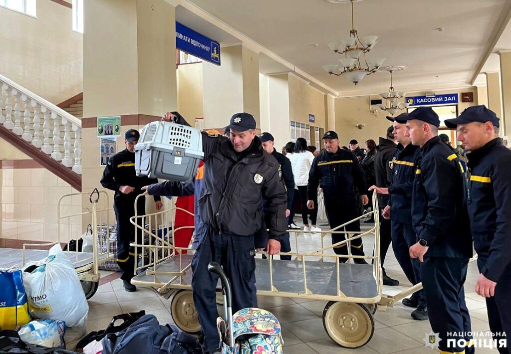 1 На Рівненщину п'ятим евакуаційним потягом прибув новонароджений малюк