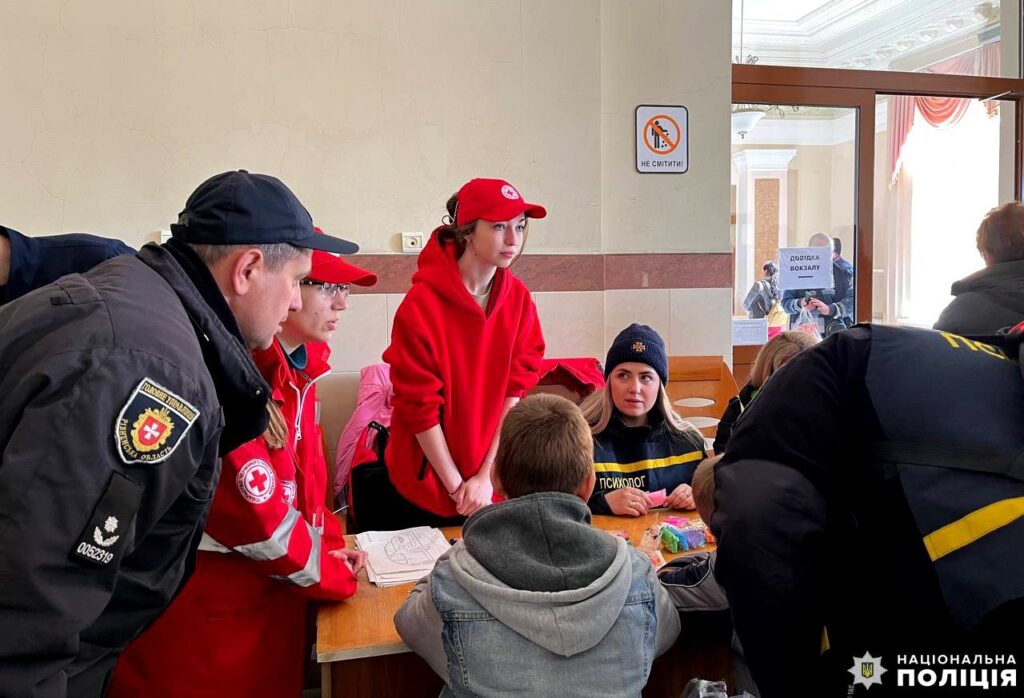 1 На Рівненщину п'ятим евакуаційним потягом прибув новонароджений малюк
