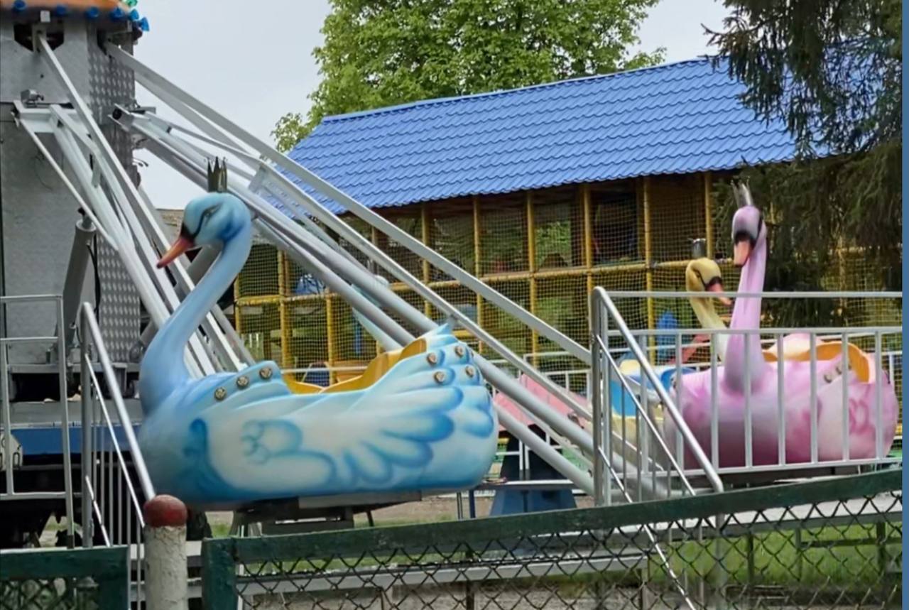 У Рівному почався сезон атракціонів: ціни на квитки (ВІДЕО) 0000