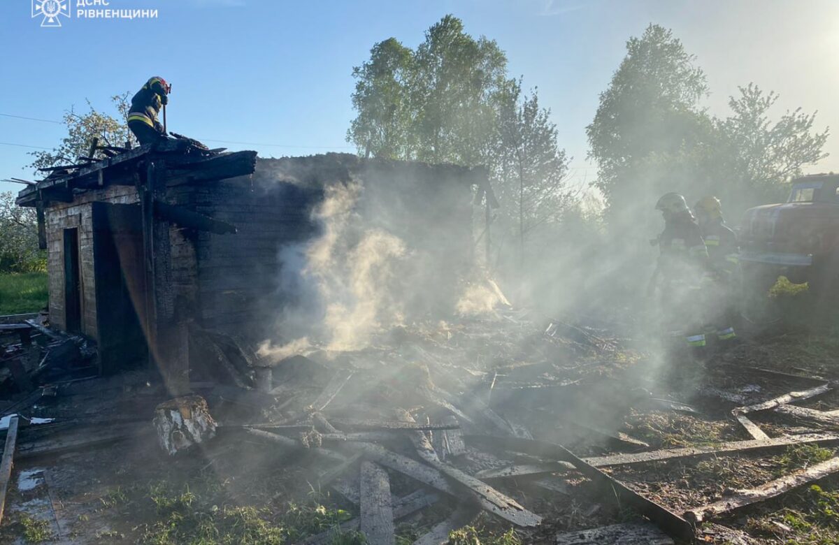На Сарненщині вогнеборці ліквідували пожежу
