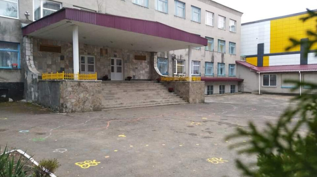 1 На будівництві шкільної котельні на Рівненщині підрядник “підлатався” на мільйон гривень