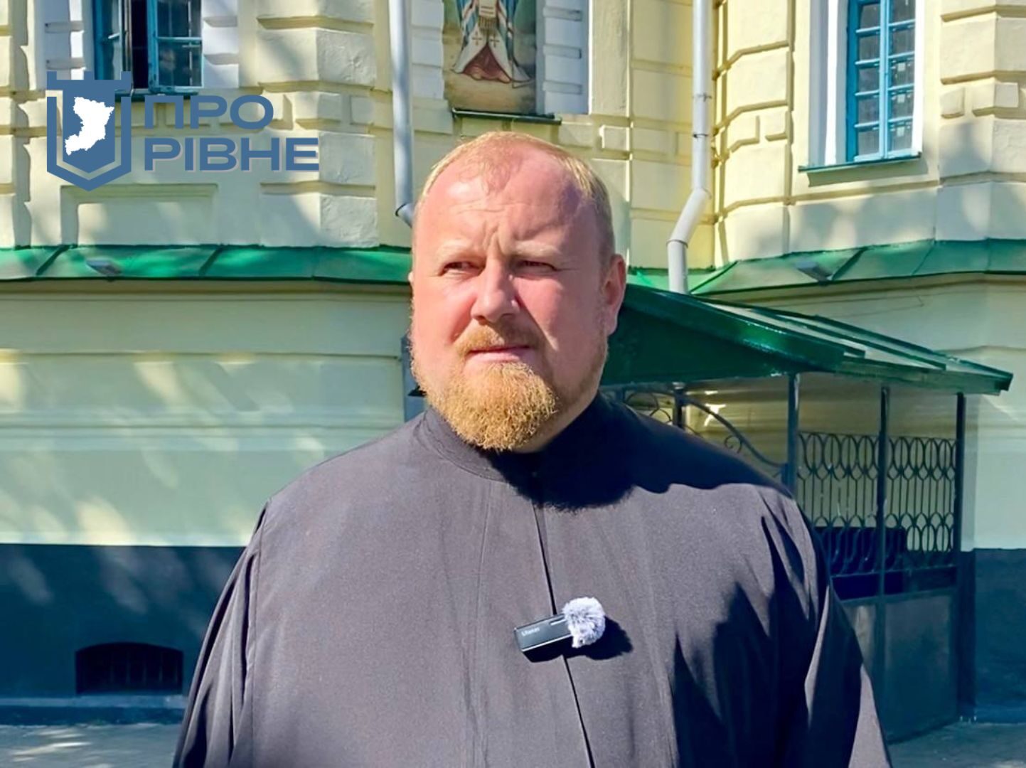 1 Рівненський священник розповів, чи можна випікати паску з начинками (ВІДЕО)