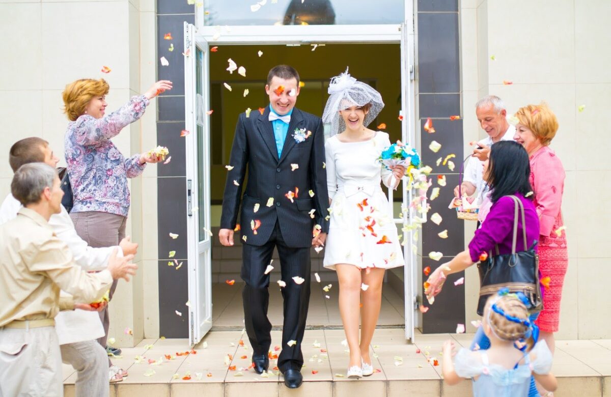 Свекруха проти невістки: як рожева сукня зіпсувала весілля