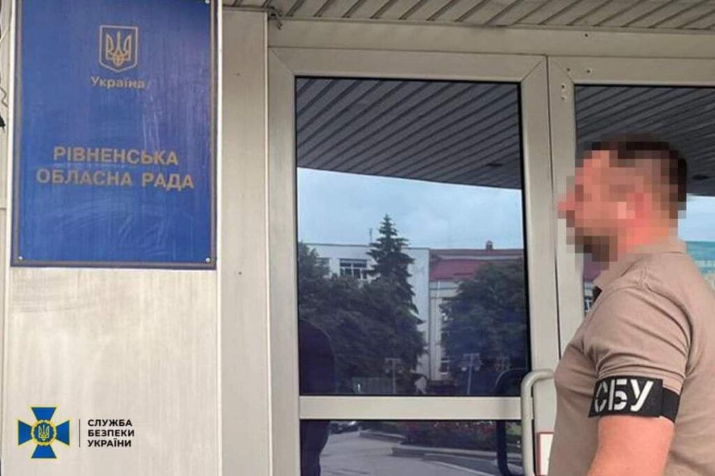 1 Затримали на хабарі заступника голови Рівненської обласної ради Сергія Свисталюка