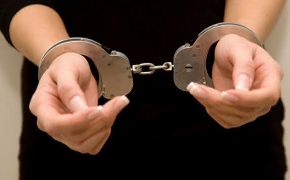 У Києві правоохоронці затримали відомих рівненських волонтерок