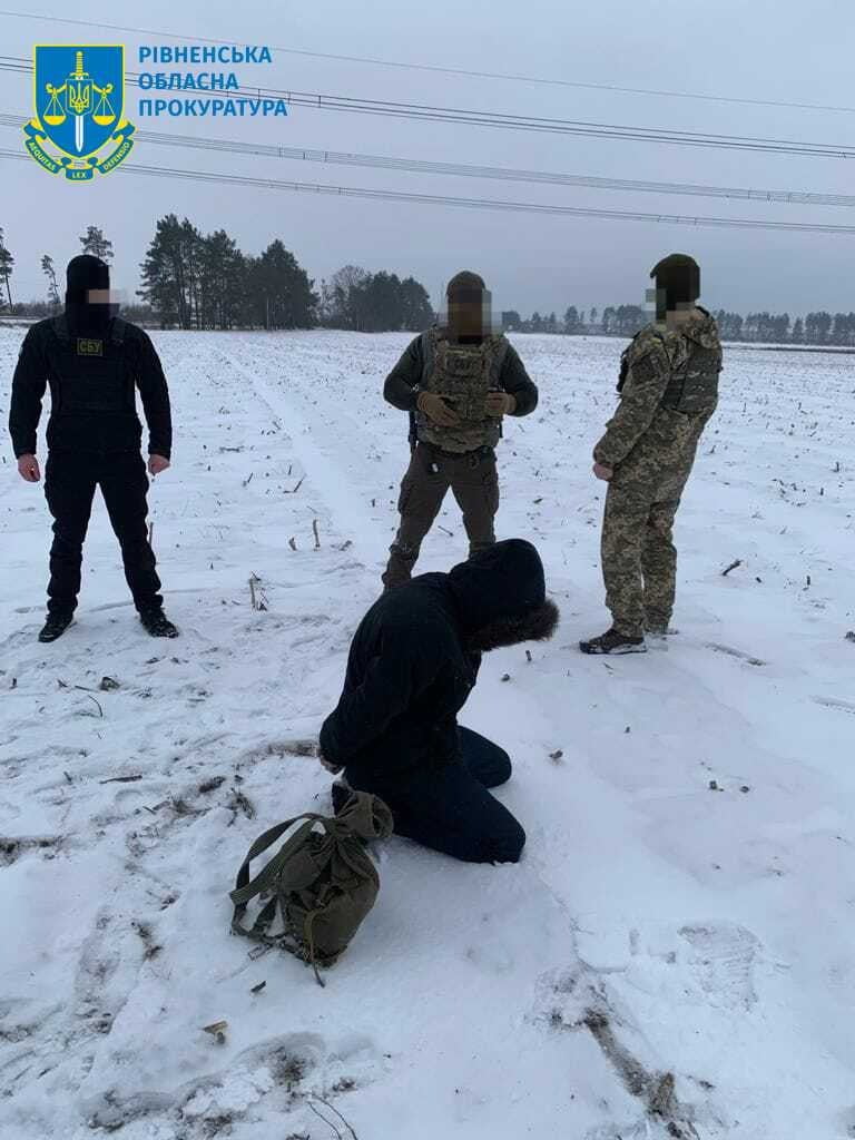 1 На Рівненщині судили білоруса, який готував диверсію на об'єктах критичної інфраструктури