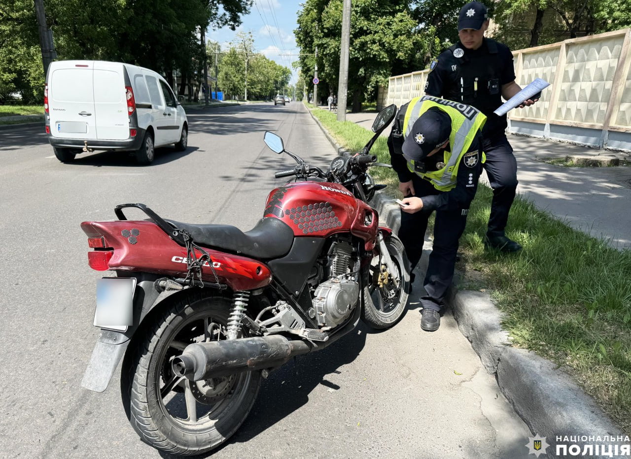 Унаслідок ДТП у Рівному померла жінка: поліцейські розшукують свідків 0000