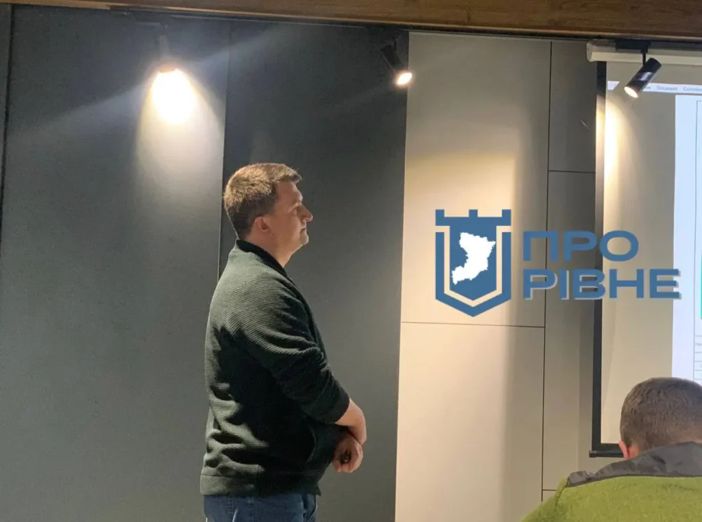 1 Відомо як виглядатиме вулиця Петлюри після знесення частини кафе у Рівному