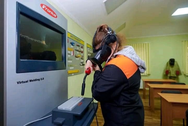 1 Стало відомо чи залишилися ще "нежіночі" професії на Рівненщині в умовах війни