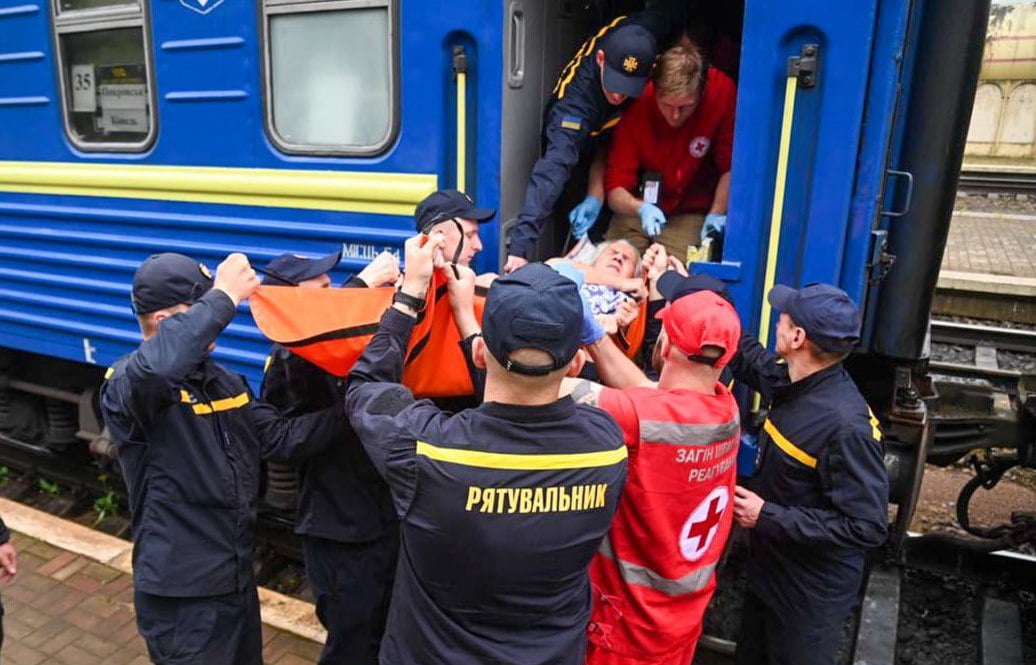 На Рівненщину прибув шостий евакуаційний потяг з Донеччини