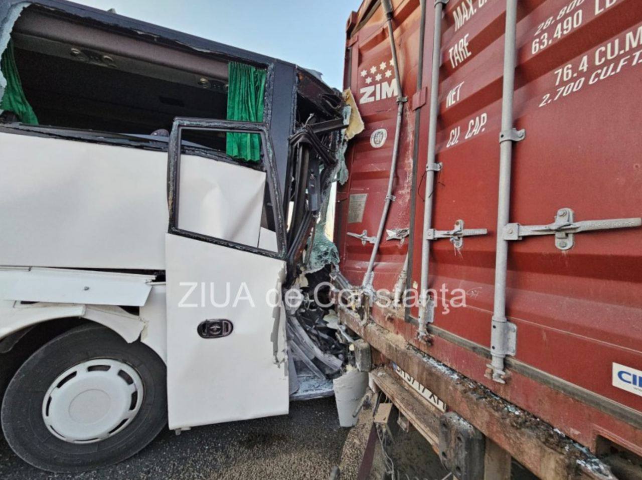 У Румунії автобус з українцями потрапив у ДТП: серед постраждалих – діти 0000