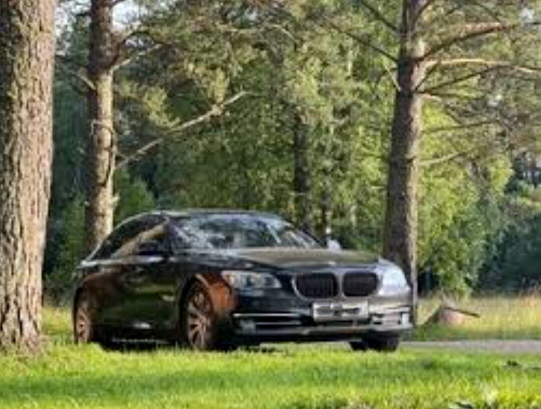 Житель Рівненського Полісся купив BMW за фальшиві долари 0000