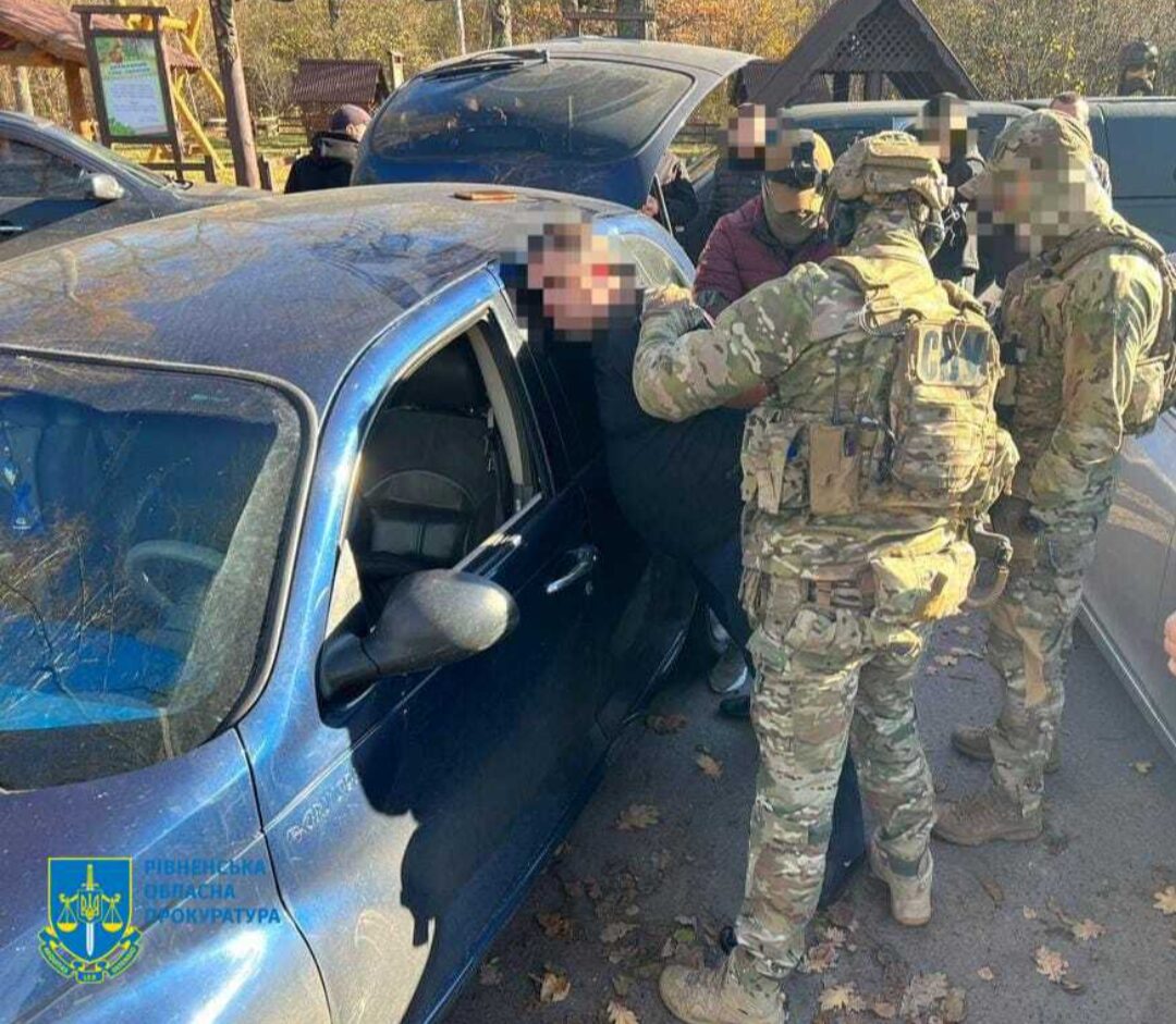 Житель Луцька торгував російською зброєю на Рівненщині 0000