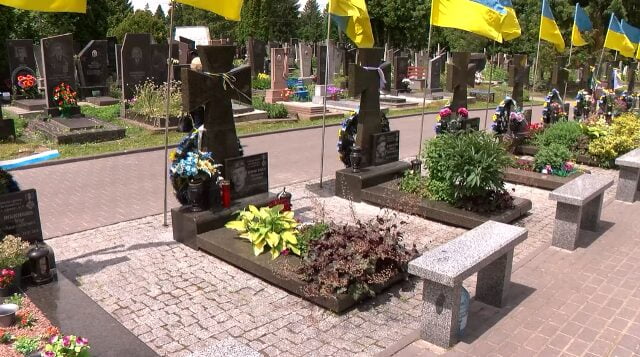 У Рівному на Алеї Героїв встановлять пам’ятники єдиного зразка 0000
