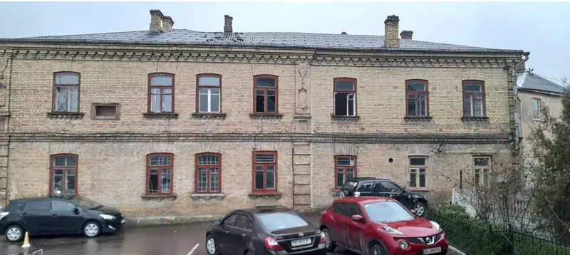Відомо хто переміг у боротьбі за сторічну будівлю у центрі Рівного, яку продавали на аукціоні