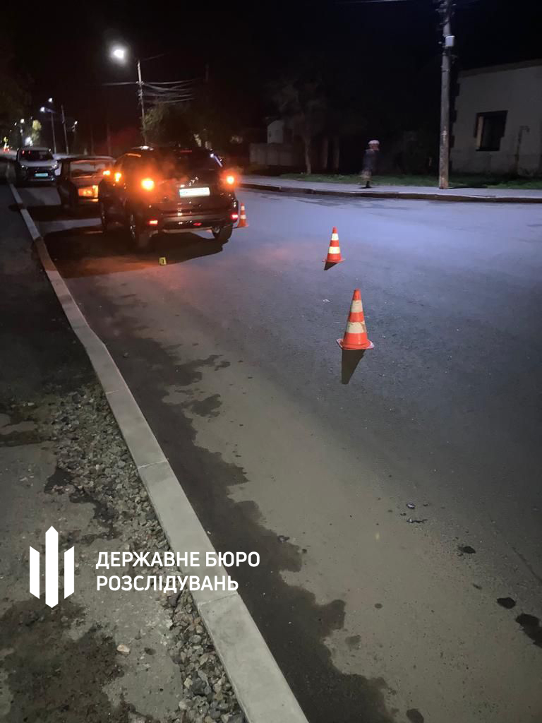 30-річну поліцейську, яка насмерть збила жінку біля Рівного, звільнили зі служби та будуть судити (ФОТО) 0000