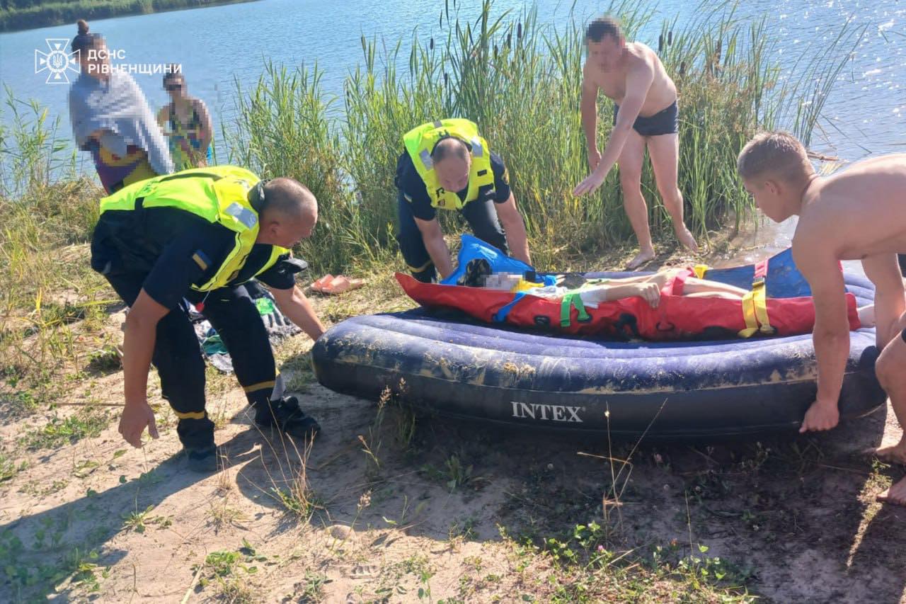 На Рівненщині під час пірнання у кар’єрі травмувалася дитина 0000