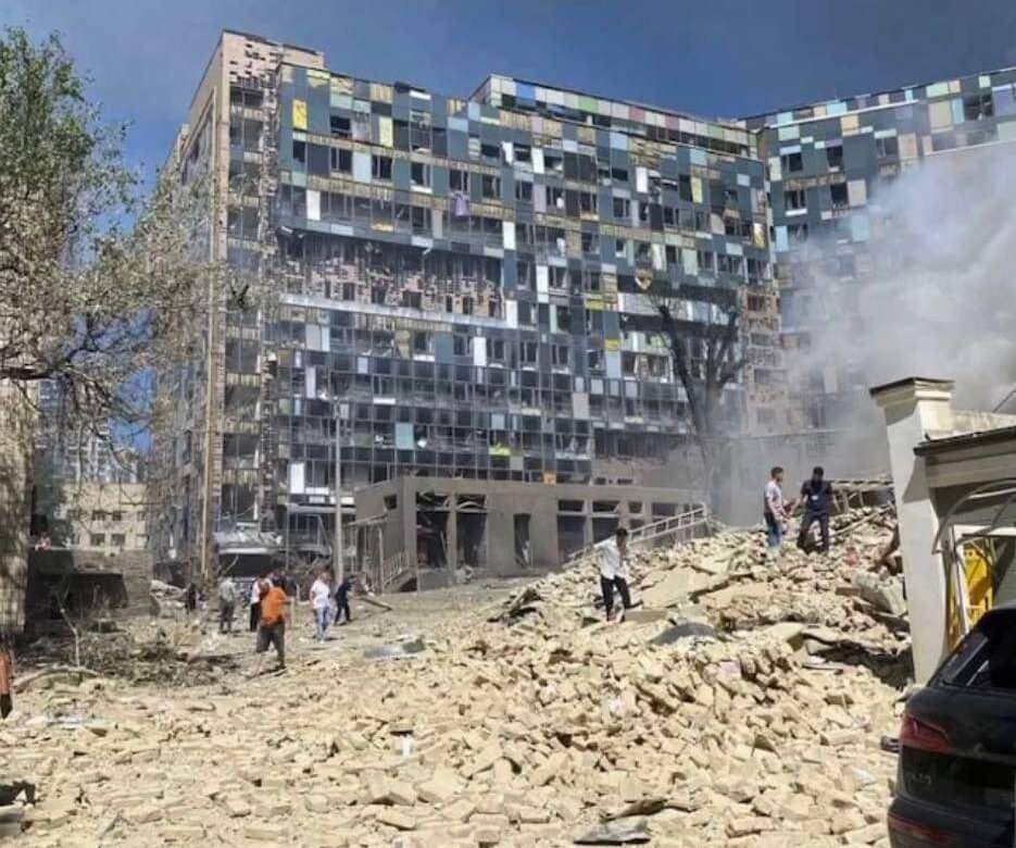 Маленька рівнянка поранена внаслідок атаки росіян на Охматдит