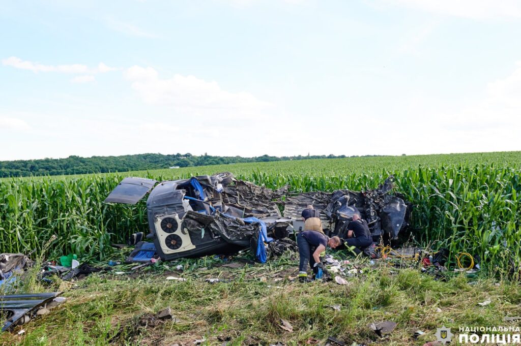 1 Поліція Рівненщини розшукує свідків ДТП із 14-ма загиблими