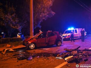 1 Відомі деталі потрійної ДТП у Рівному в якій загинула пасажирка