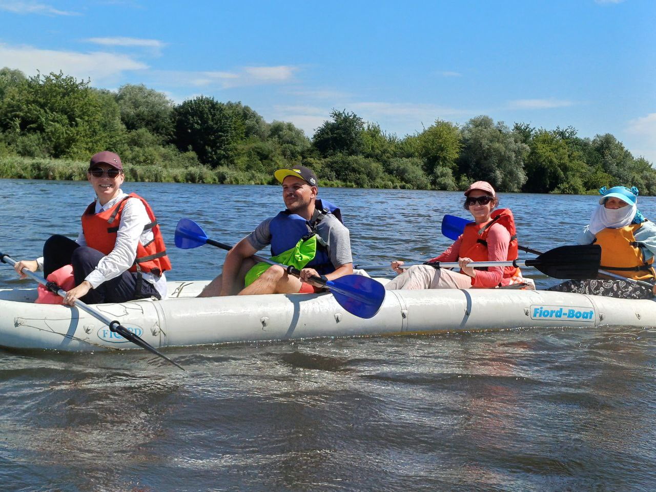 1 6 місць для активного відпочинку на воді на Рівненщині (ОПИС, ЦІНИ)