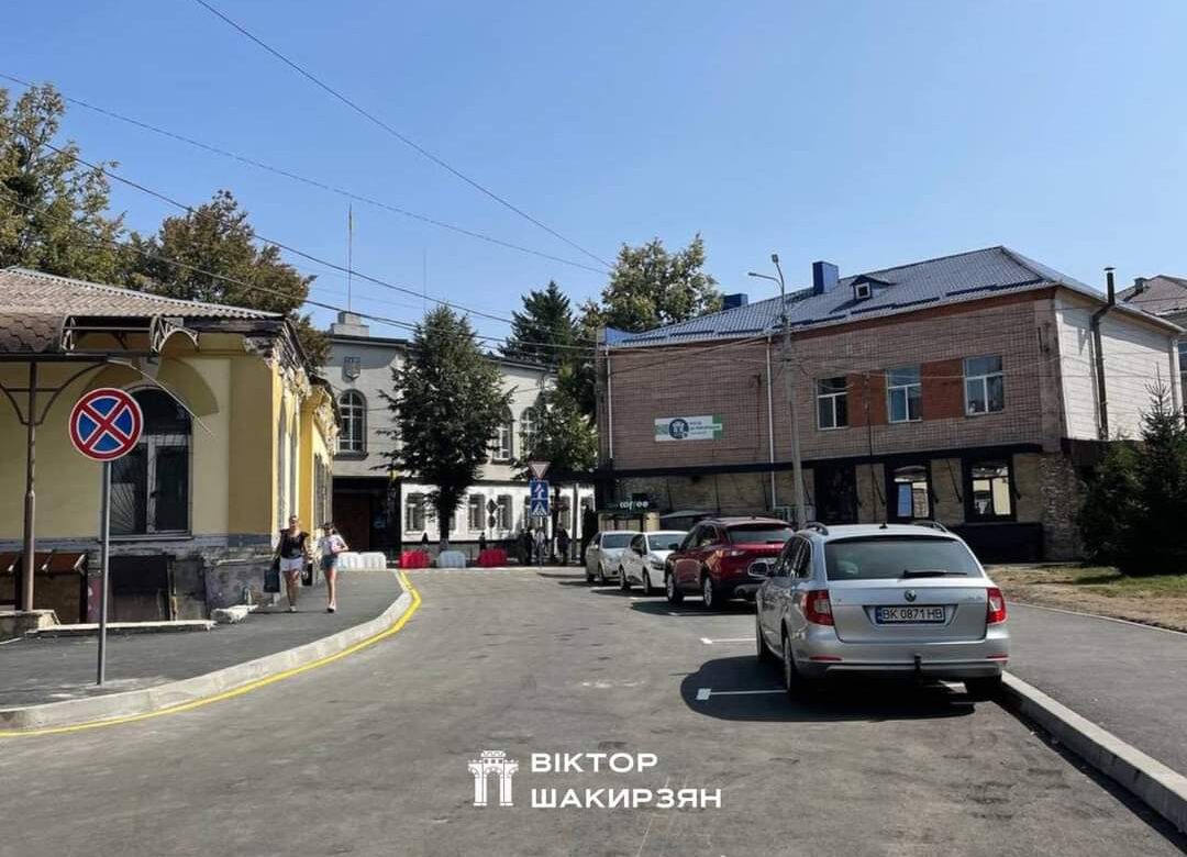 У Рівному з’явився перший інклюзивний перехід (ФОТО)