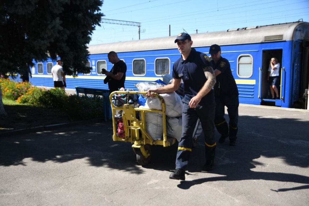 1 Черговий евакуаційний потяг із Донеччини прибув на Рівненщину