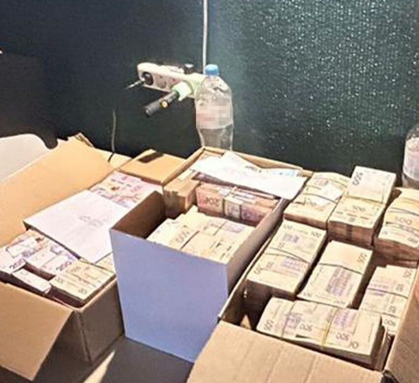 Заступника міністра енергетики затримали на хабарі у пів мільйона доларів