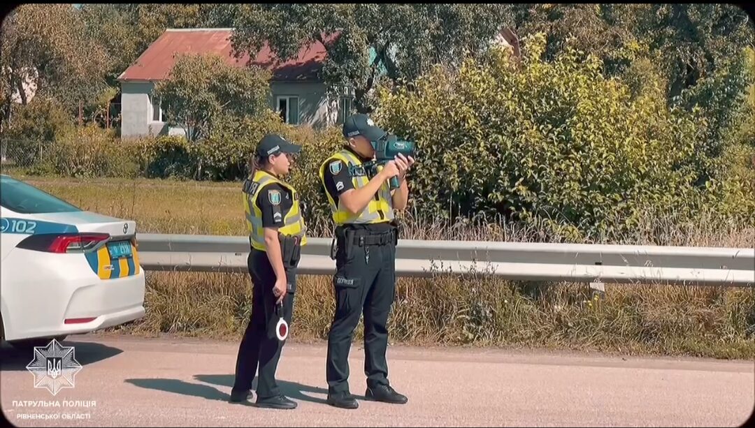 Понад 15 тисяч “шумахерів” зупинили рівненські патрульні з початку року (ВІДЕО) 0000