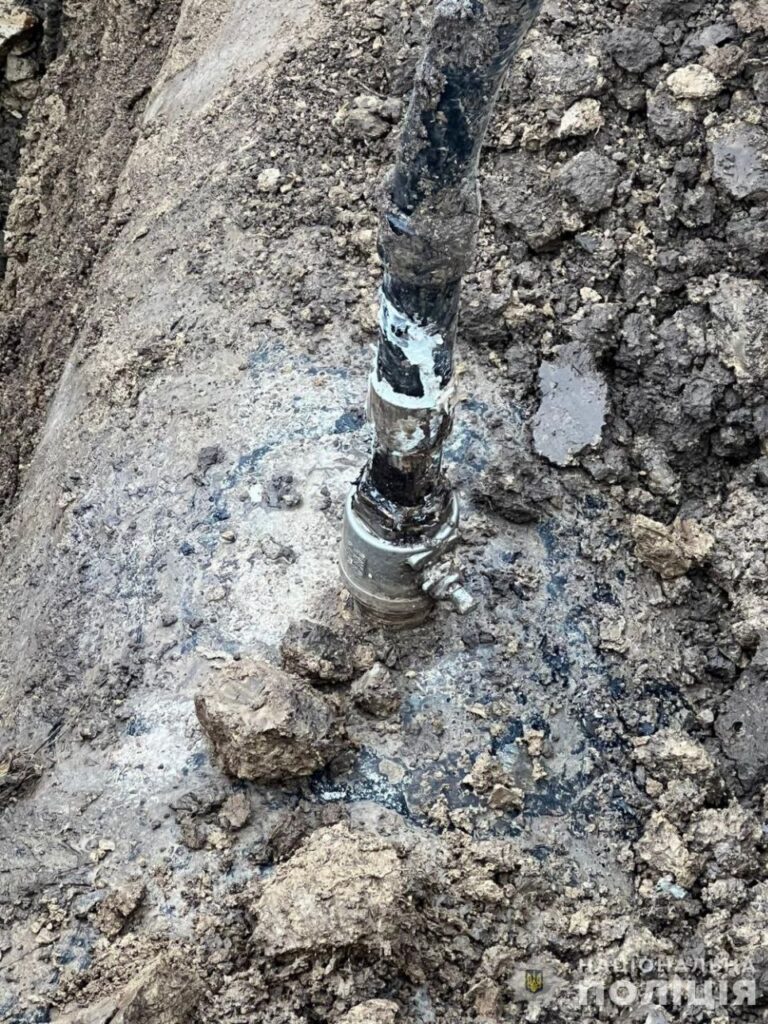 1 На Рівненщині незаконно викачали 27 тисяч літрів нафти