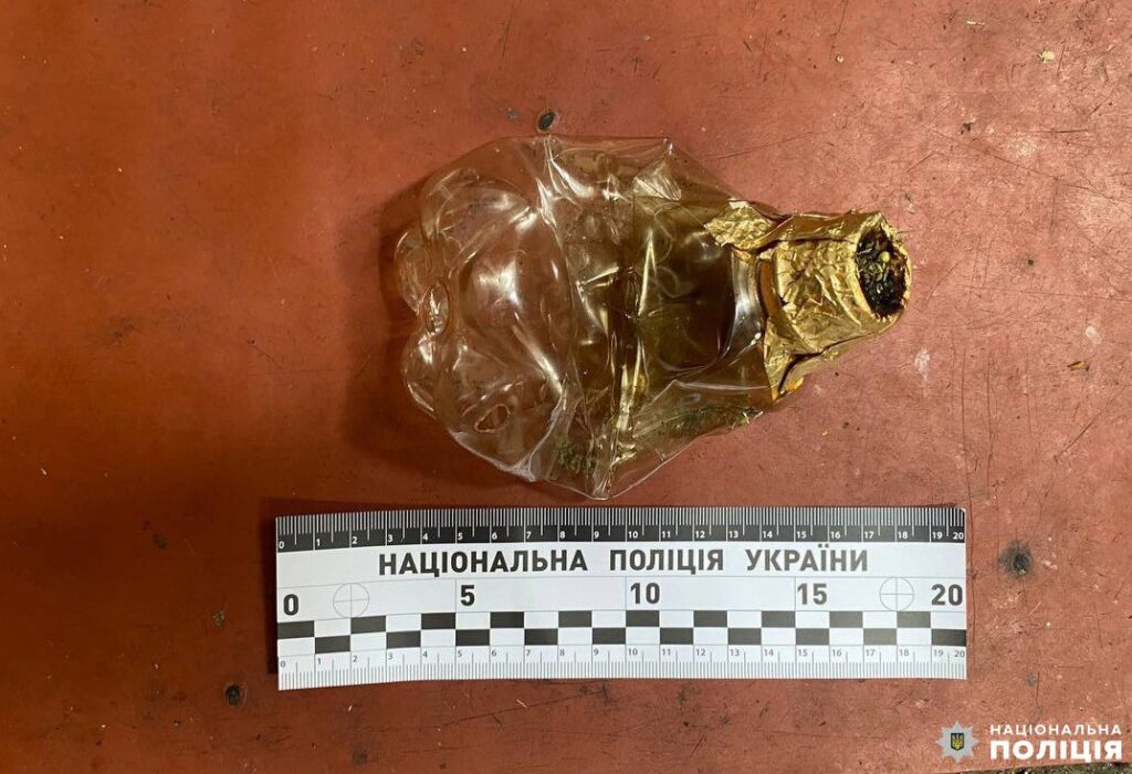1 Житель Рівненщини на очах власних дітей побив свою матір