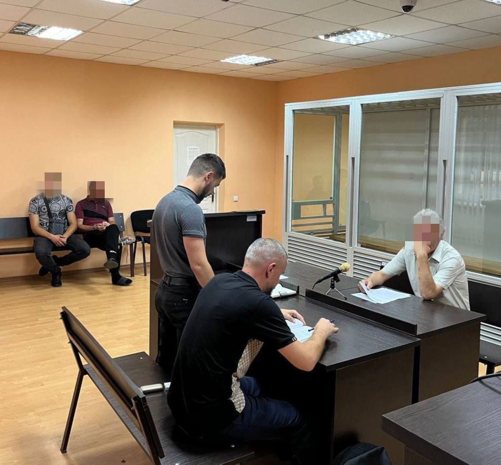У Здолбунові за підпал вагонів дизель-поїзду та крадіжки мідних кабелів судитимуть місцевого жителя 0000