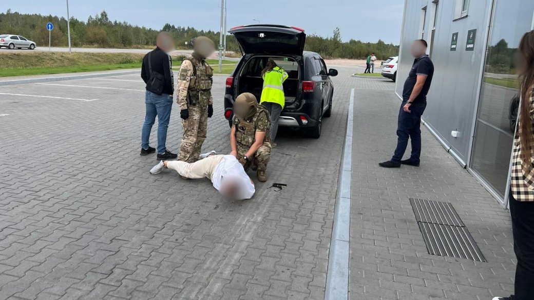 Уродженці Рівненщини та Волині вимагали у судді 15 тисяч доларів неіснуючого боргу 0000