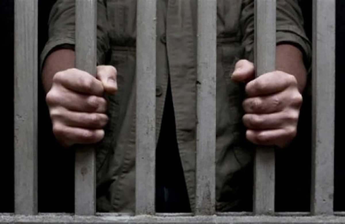 Понад 4 роки за ґратами проведе житель Рівненщини за систематичне знущання над матір’ю