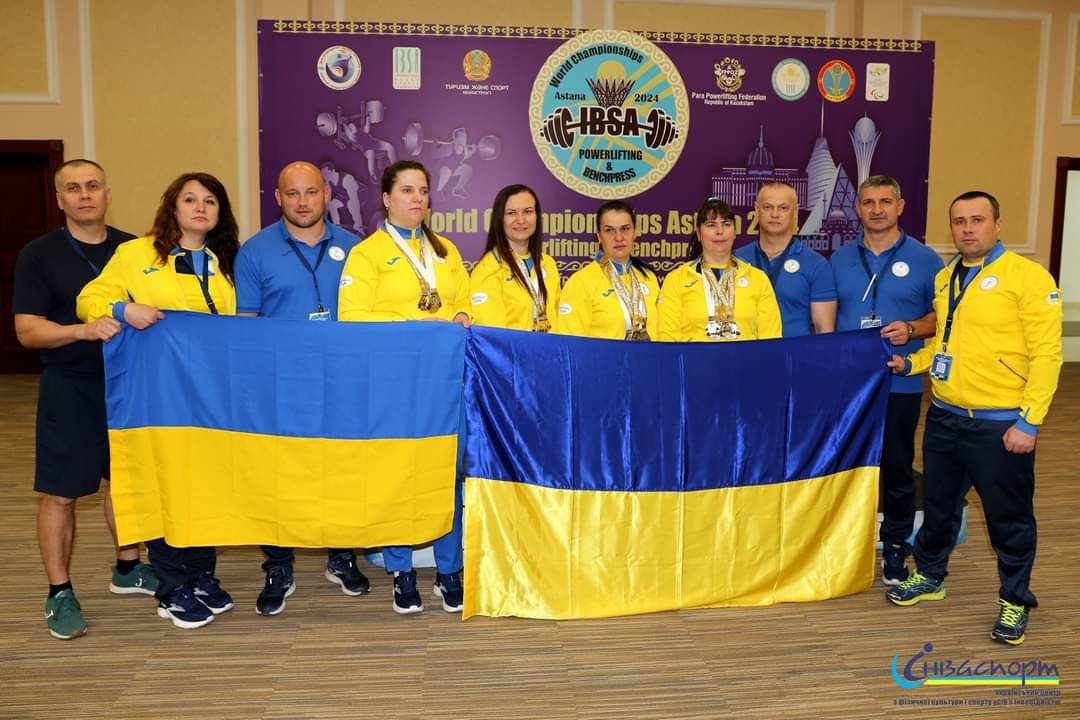 Спортсмени з Рівненщини встановили 10 рекордів на чемпіонаті світу з пауерліфтингу та жиму лежачи