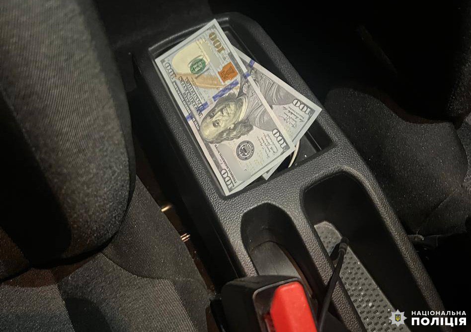Здолбунівчанин намагався відкупитися від поліції за керування несправним авто у стані спяніння 0000