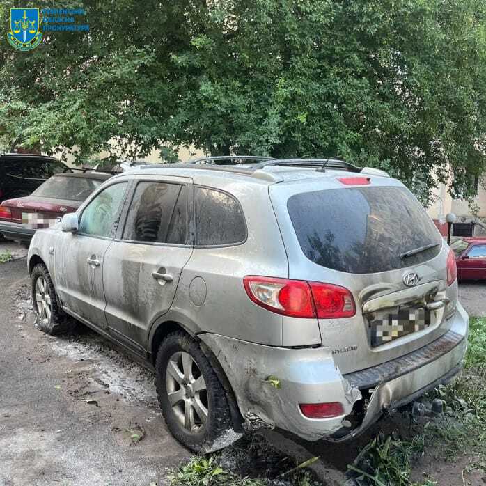 1 Палили авто військовим: у Рівному викрили двох чоловіків