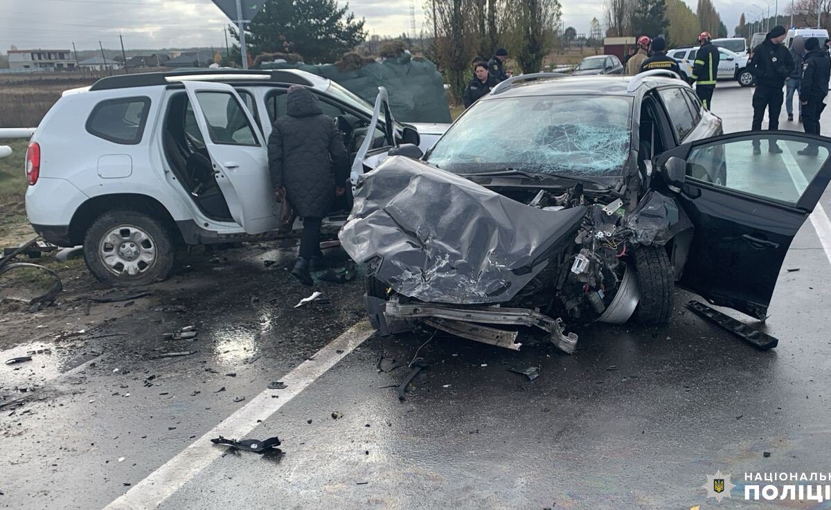 Смертельна автопригода на Рівненщині: один водій травмувався, інший помер у кареті швидкої